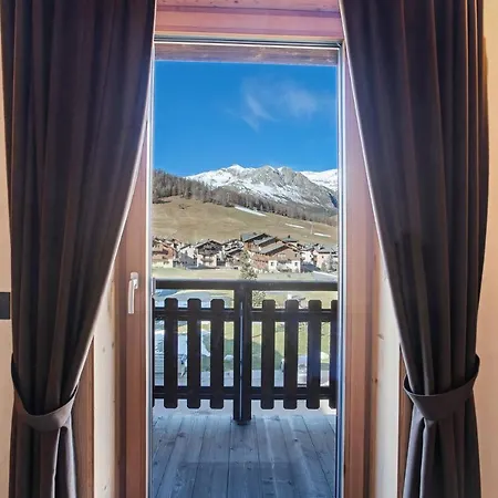 Family Engadina Apartamento